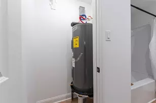 4213 Houx St, Bacliff, TX 77518 - Photo 36