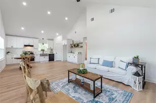 4213 Houx St, Bacliff, TX 77518 - Photo 10