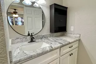 817 N Valderas St, Angleton, TX 77515 - Photo 18