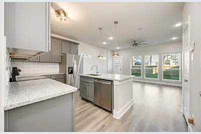 415 Gans Street #A-B, Houston, TX 77029 - Photo 6