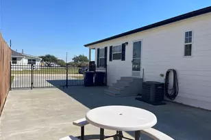 1007 Rose Ln, Eagle Lake, TX 77434 - Photo 32