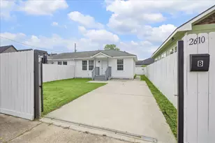 2610 Cochran St, Houston, TX 77009 - Photo 2