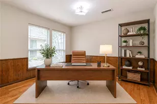 13307 Barryknoll Ln, Houston, TX 77079 - Photo 26