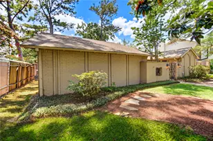 13307 Barryknoll Ln, Houston, TX 77079 - Photo 2