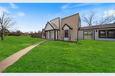 5202 McKnight Road #880, Pearland, TX 77584 - Photo 2