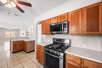 4138 Knollwick Court, Houston, TX 77053 - Photo 14