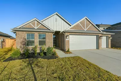 1525 Apache Heights Drive, Dayton, TX 77535 - Photo 4