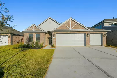 1525 Apache Heights Drive, Dayton, TX 77535 - Photo 2