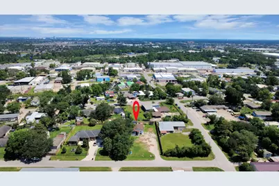 9106 Rockmore Drive, Houston, TX 77064 - Photo 8