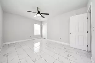 9106 Rockmore Dr, Houston, TX 77064 - Photo 22