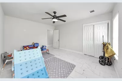 9106 Rockmore Drive, Houston, TX 77064 - Photo 20