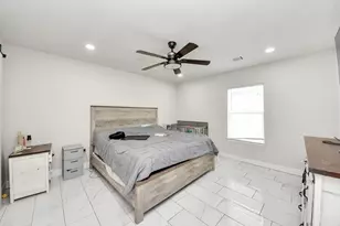 9106 Rockmore Dr, Houston, TX 77064 - Photo 24