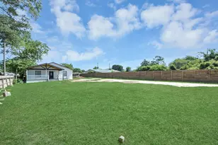 9106 Rockmore Dr, Houston, TX 77064 - Photo 6