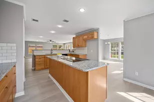 23243 Laura Ln, New Caney, TX 77357 - Photo 16