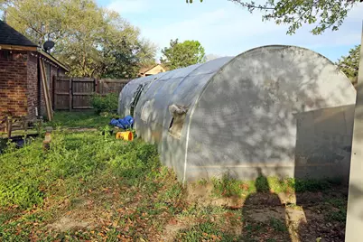 907 Riverside Drive, Alvin, TX 77511 - Photo 28