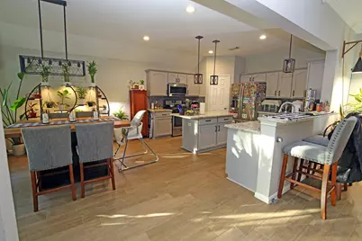 907 Riverside Drive, Alvin, TX 77511 - Photo 6