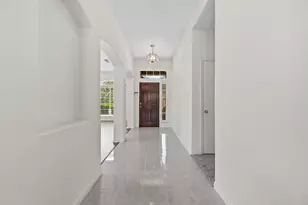 1914 Eastwood Lake Ct, Kingwood, TX 77339 - Photo 6