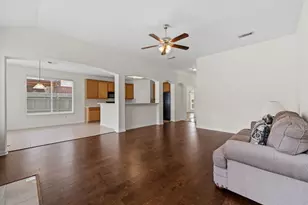 1914 Eastwood Lake Ct, Kingwood, TX 77339 - Photo 14