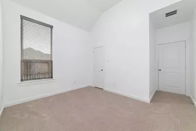 7315 Camden Crestwood Way, Katy, TX 77493 - Photo 32