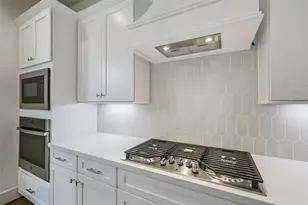 3520 Harvest Dance Dr, Houston, TX 77008 - Photo 20