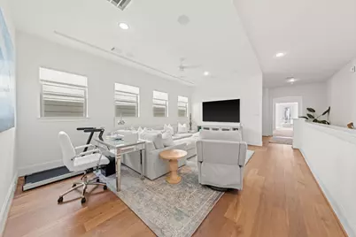 110 E 26th Street #B, Houston, TX 77008 - Photo 22
