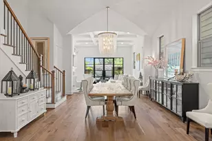 110 E 26th St, Houston, TX 77008 - Photo 12