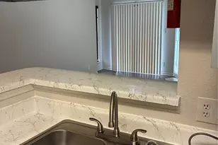 2121 Hepburn St, Houston, TX 77054 - Photo 8