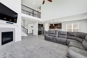 84 Carmel Dr, Manvel, TX 77578 - Photo 4
