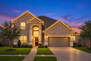 84 Carmel Dr, Manvel, TX 77578 - Photo 1