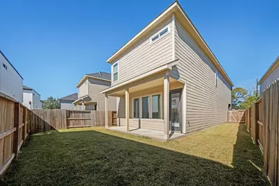 4614 Redbud Street, Houston, TX 77051 - Photo 24