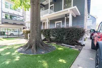 606 W Drew Street #B, Houston, TX 77006 - Photo 2