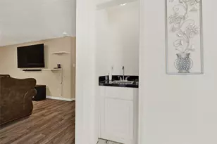 1111 Belaya Ln, Houston, TX 77090 - Photo 12