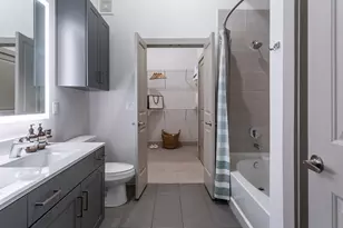 160 Birdsall St, Houston, TX 77007 - Photo 8