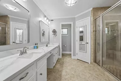 3702 Millbridge Drive, Houston, TX 77059 - Photo 12