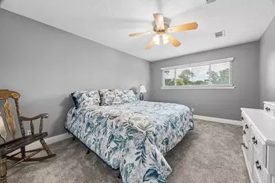 3702 Millbridge Drive, Houston, TX 77059 - Photo 16