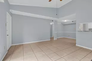 6701 Sands Point Dr, Houston, TX 77074 - Photo 8