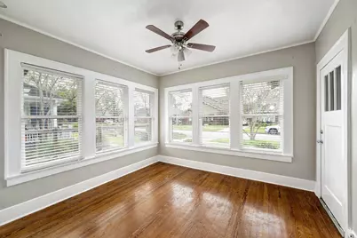 721 E 16th Street, Houston, TX 77008 - Photo 14