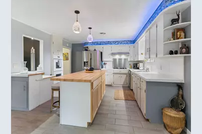 208 Lindsey Avenue, Bay City, TX 77414 - Photo 6