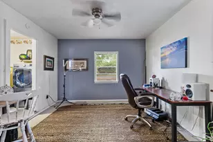 208 Lindsey Ave, Bay City, TX 77414 - Photo 18