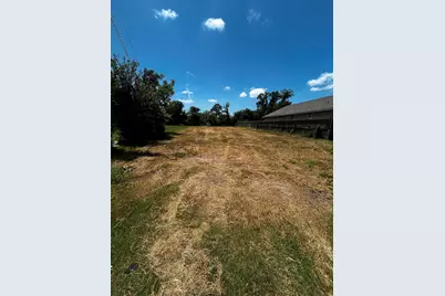 8221 Autumn Lane, Houston, TX 77016 - Photo 2