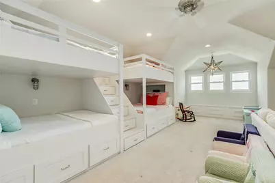 9680 Airways Lane, Galveston, TX 77554 - Photo 40