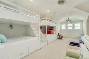 9680 Airways Ln, Galveston, TX 77554 - Photo 40