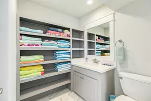 9680 Airways Ln, Galveston, TX 77554 - Photo 46