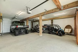 9680 Airways Ln, Galveston, TX 77554 - Photo 44