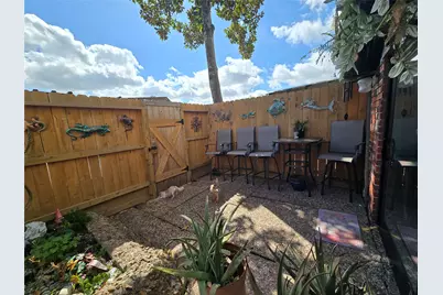 11515 Burdine Street #505, Houston, TX 77035 - Photo 8
