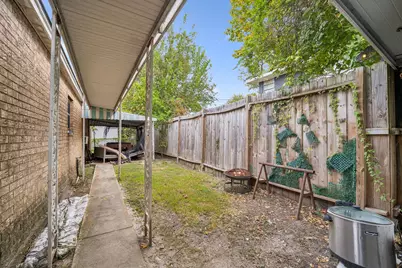 3924 Majestic Street, Houston, TX 77026 - Photo 16