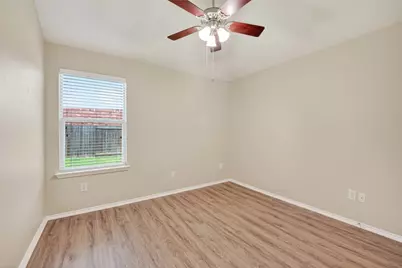 2507 Cypress Springs Court, Pearland, TX 77584 - Photo 40