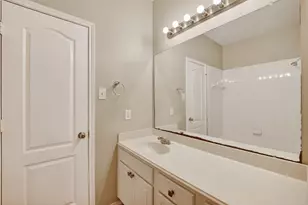 2507 Cypress Springs Ct, Pearland, TX 77584 - Photo 34