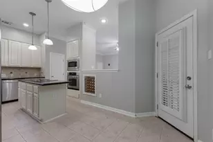 12819 Kingsbridge Ln, Houston, TX 77077 - Photo 22