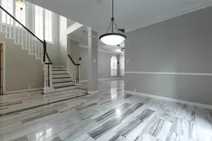 12819 Kingsbridge Ln, Houston, TX 77077 - Photo 14